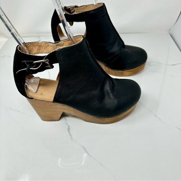 Free People Wedge Booties- Size 7.5 (EU38) - Picture 4 of 14
